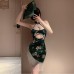 FEE ET MOI - Floral Velvet Cheongsam (Green) FEE ET MOI - Floral Velvet Cheongsam (Green)